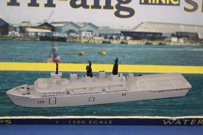 HMS BOLLWERK L15 von Triang Minic Schiffe 