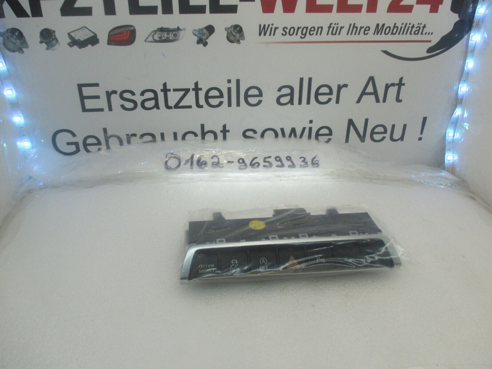 Foto 1 di 8