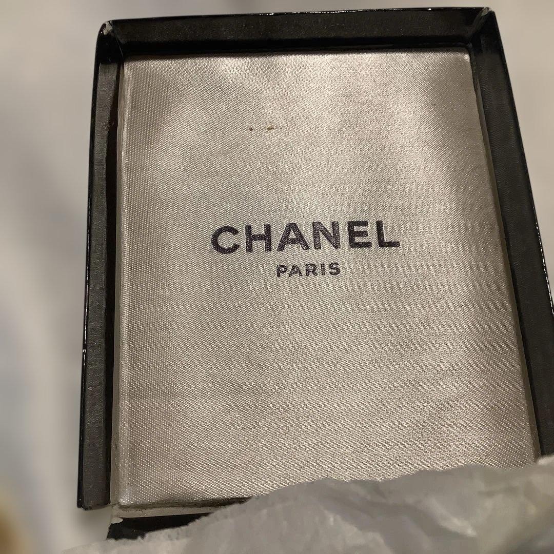 Chanel Gold Coin Pendant Necklace France Used Vintage 38g thumbnail 7