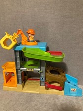 little people fisher price contruction site