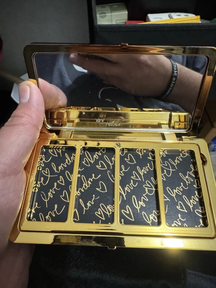 Armario de maquillaje Trish McEvoy Deluxe recargable compacto 2 Foto 3 de 4