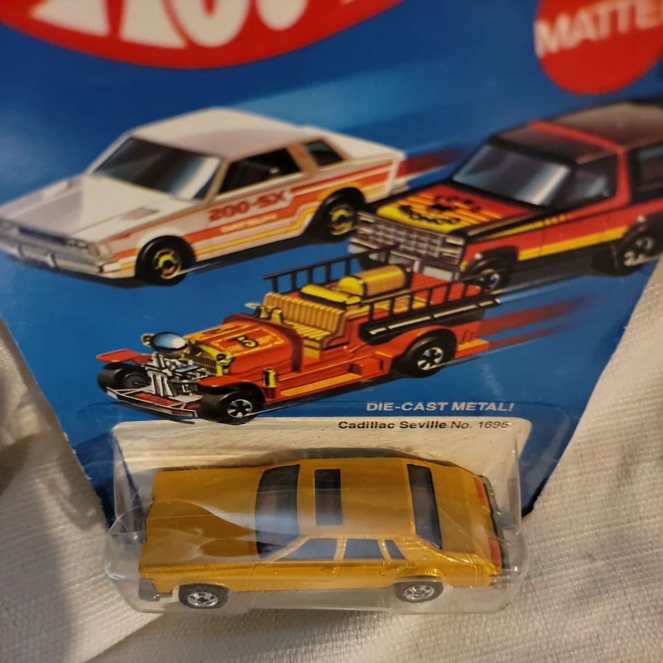 Cadillac Seville 1980 Hot Wheels No. Pintura en escamas de metal dorado 1698 diecast Foto 4 de 4