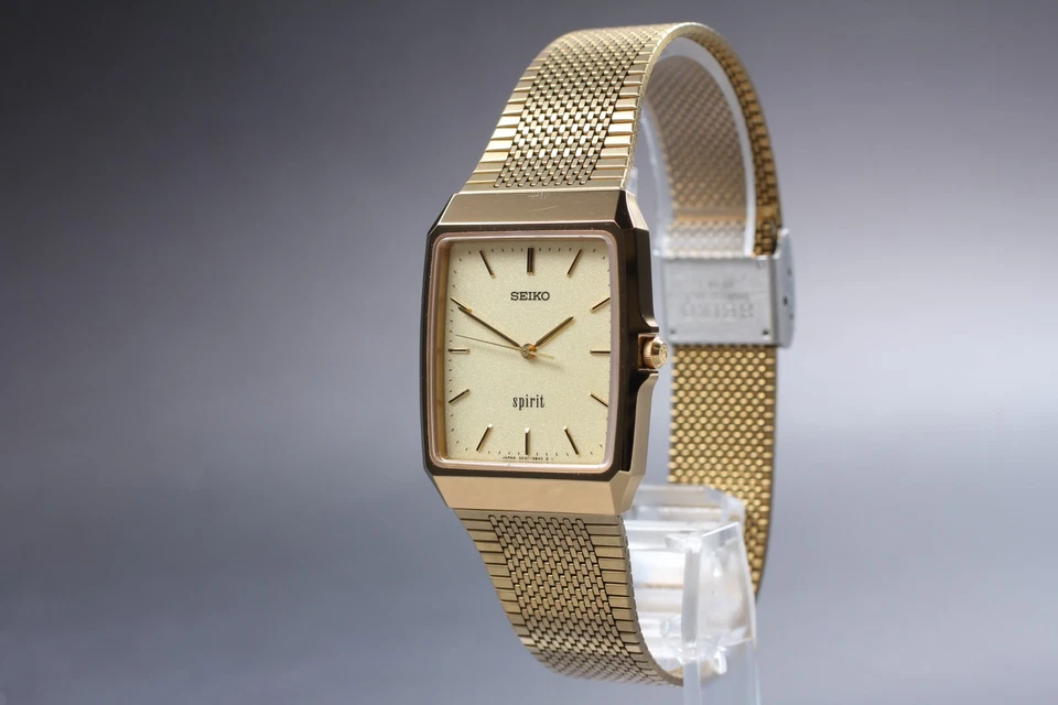 Vintage 1993 Exc+5 Seiko Spirit 5E31-5A60 Gold HAQ Quartz Mens Watch From JAPAN - Image 4 of 4