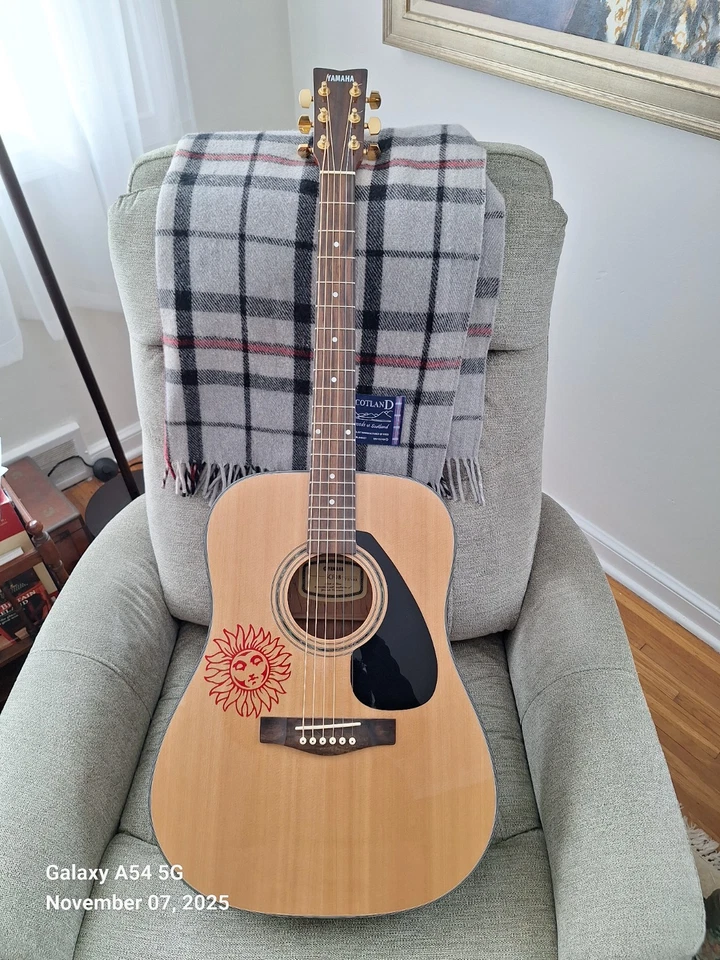 Yamaha Dreadnaught SCF08 Great Shape New Martin Strings - Image 2 of 4