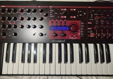 Waldorf Q+ Phoenix Edition   mit 16 analogen ...