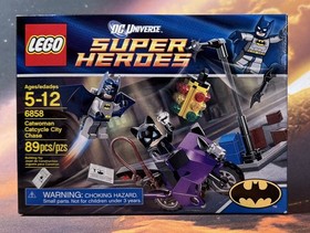LEGO: DC Super Heroes - Catwoman Catcycle City Chase 6858 *NEW*