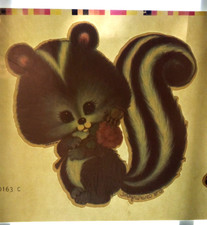 VTG 1970s CUTE SKUNK HOLDING FLOWER IRON ON TRANSFER