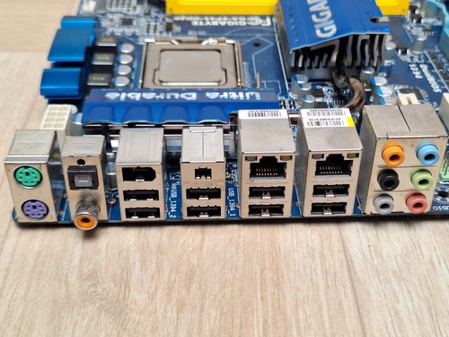Pack Gigabyte GAEP45 UD3P en boîte + socket Intel Core 2 Quad Q9550 775 - Photo 4/6