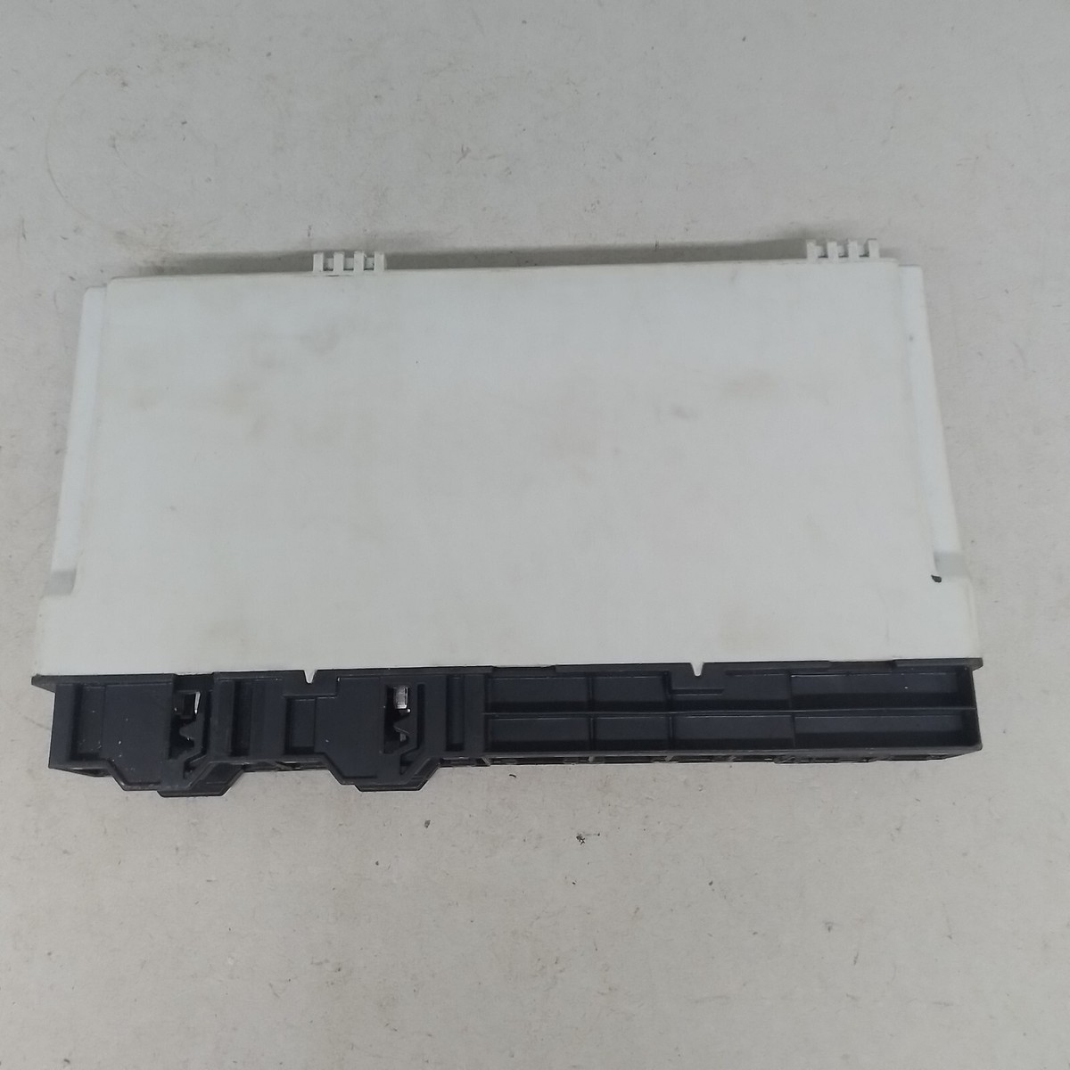 BMW E90 61.35-9147220-01 用コントロールユニット BMW E90
