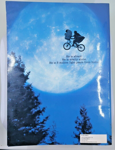 E.T. The Extra-Terrestrial Storybook - with photos from movie - 1982 Sphere Book - Picture 2 of 8