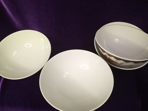Asian Rice Bowls Porcelain Set of 5 Assortment of Designs - Picture 8 of 10