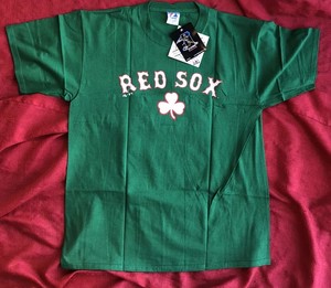 green boston red sox shirt