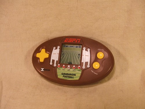 Gridiron Football handheld electronic game 2007 ESPN Used and Works - Picture 2 of 5