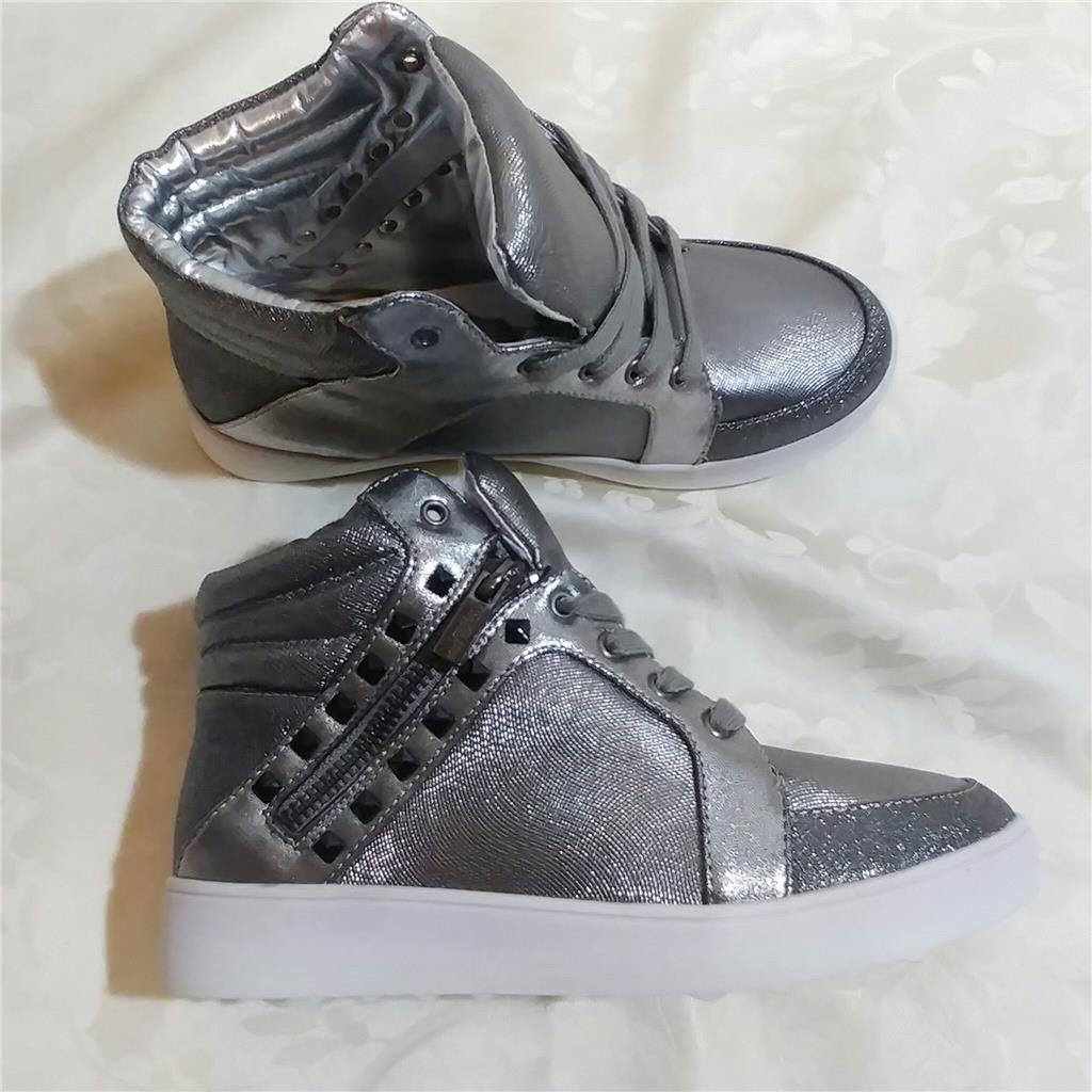 KENNETH COLE Missy Zip SHIMMER SILVER 