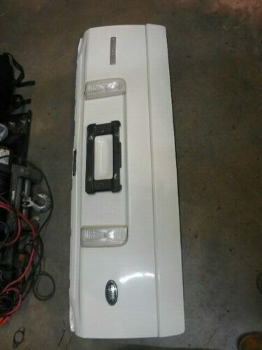 03-05 Land Range Rover HSE L322 Rear Lower Tailgate Hatch Plate Panel BMD760010