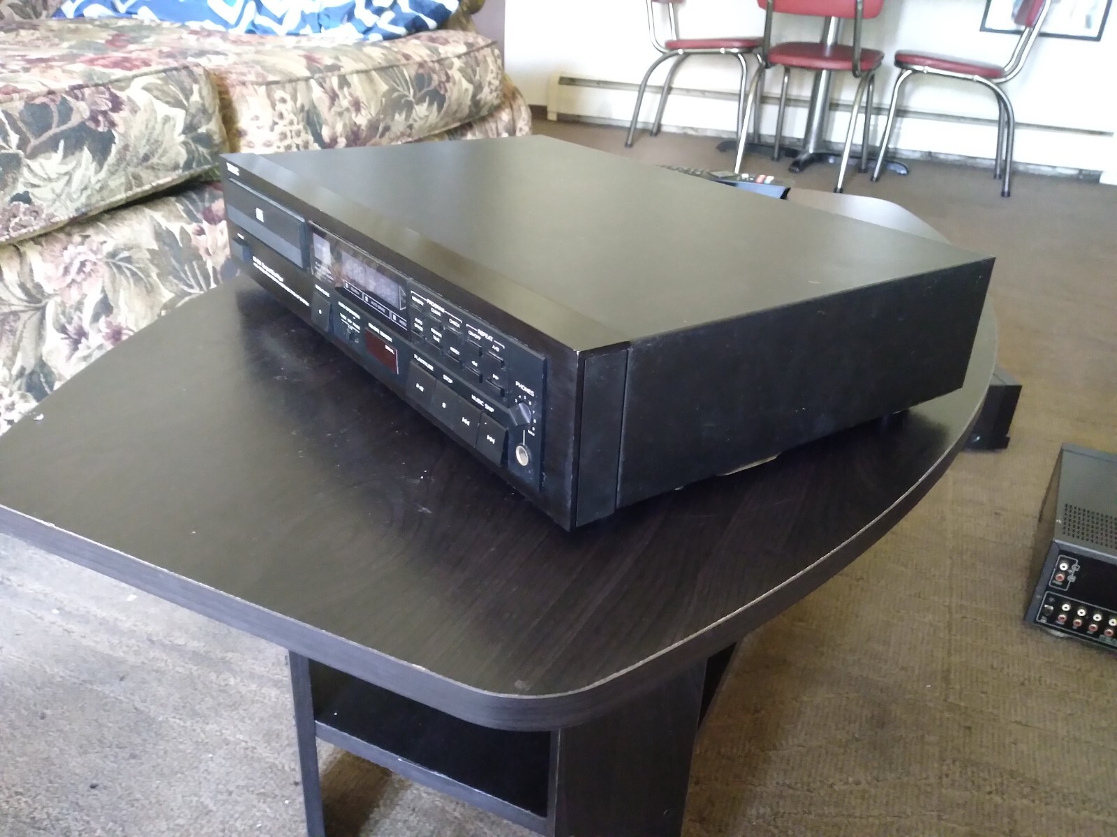 vintage TEAC cd player