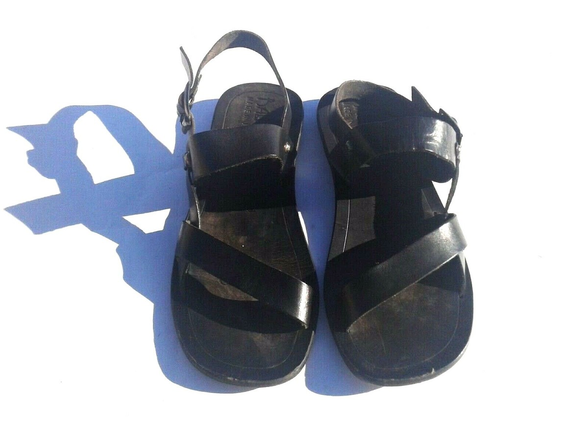Ralphomme Vero Cuoio Black Leather Buckle Fastening Sandals  display picture 1