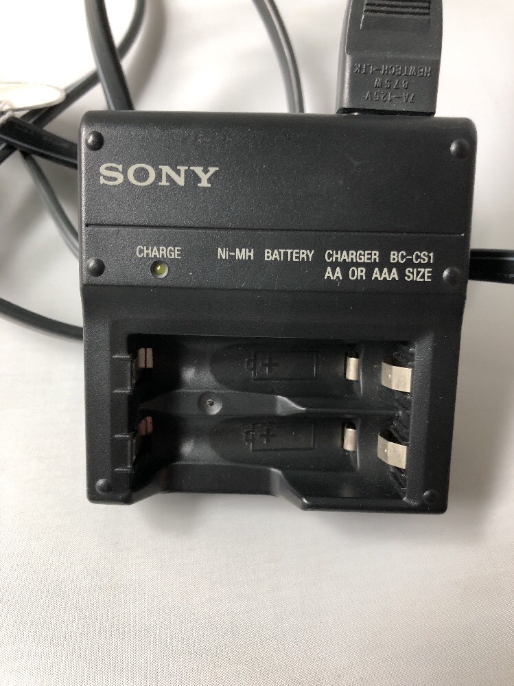 SONY CNi-MH RECHARGEABLE BATTERIES AA or AAA BATTERY CHARGER MODEL BC-CS1-image