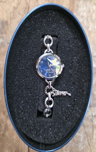 Reloj y lata Tinkerbell 50 aniversario Peter Pan de Disney - mantiene el tiempo ⌚️ - Imagen 2 de 5