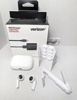 Apple AirPods Pro (1st Gen) with MagSafe Wireless Charging Case - White 