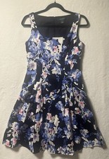 Lauren Ralph Lauren Women’s Sleeveless Back Zipper Floral Spring Dress Size 6