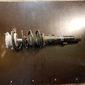 ✅✅✅BMW E81 E87 Linker Vorderer Stoßdämpfer 6771553 31316771553 6786017 AA