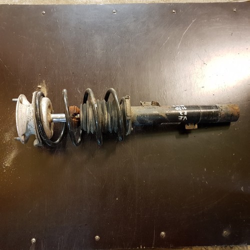 ✅✅✅BMW E81 E87 Linker Vorderer Stoßdämpfer 6771553 31316771553 6786017 AA