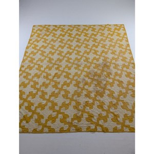 Vintage Traditional Patchwork Drunkard's Path Pattern Quilt 78x75in