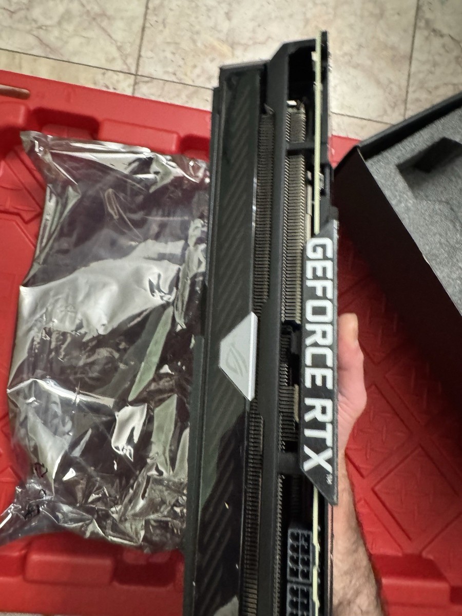 ASUS ROG Strix NVIDIA GeForce RTX 3060 Ti V2 8GB GDDR6 ASUS ROG Strix NVIDIA GeForce RTX 3060 Ti V2 8GB GDDR6
