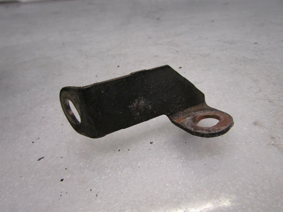 BMW 7 series E38 91-04 750 V12 M73 RH emissions valve EGR valve clip #Bro - Image 3 of 4