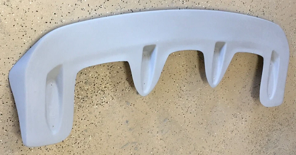 Неокрашенный солнцезащитный козырек 2007-2013 для Chevy Tahoe / Suburban / Silverado - Изображение 2 из 3