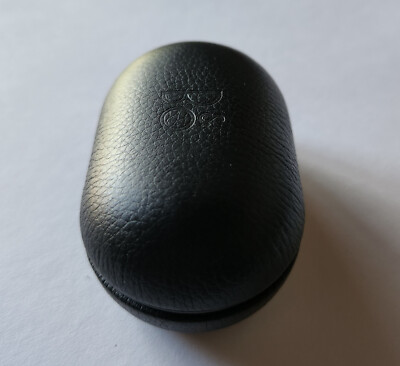 Bang & Olufsen BeoPlay E8 3rd Gen Earbuds Charging Case for