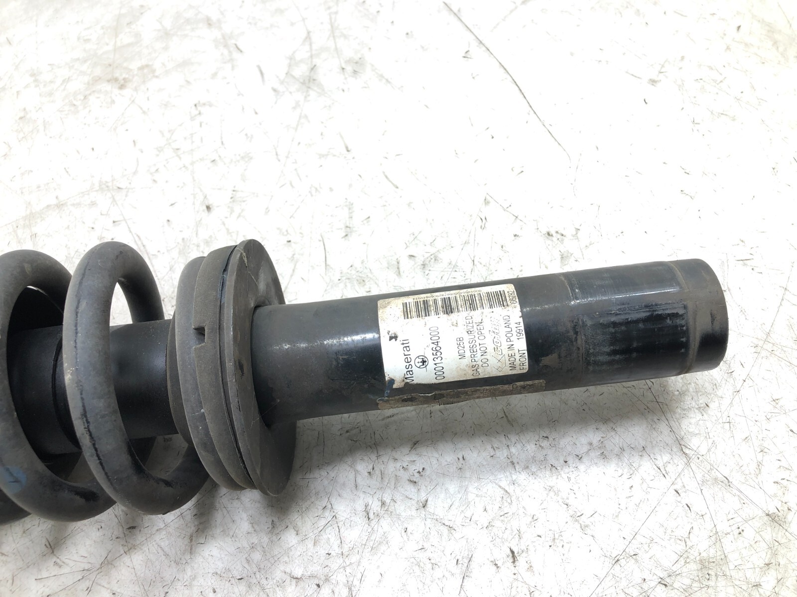 2014-2019 MASERATI GHIBLI S AWD RIGHT PASSENGER FRONT STRUT SHOCK ABSORBER OEM.