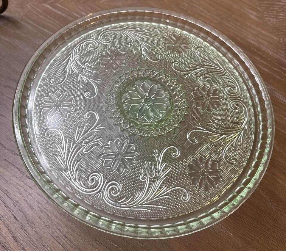 Vintage Green Depression Era Glass 10” Cake Plate Stand Pedestal Floral