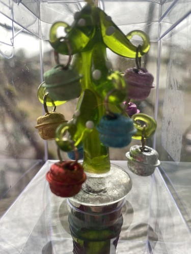 Pier 1 Wine Bottle Stopper Glass Christmas Tree With Nine Mini Ornaments - Picture 5 of 8