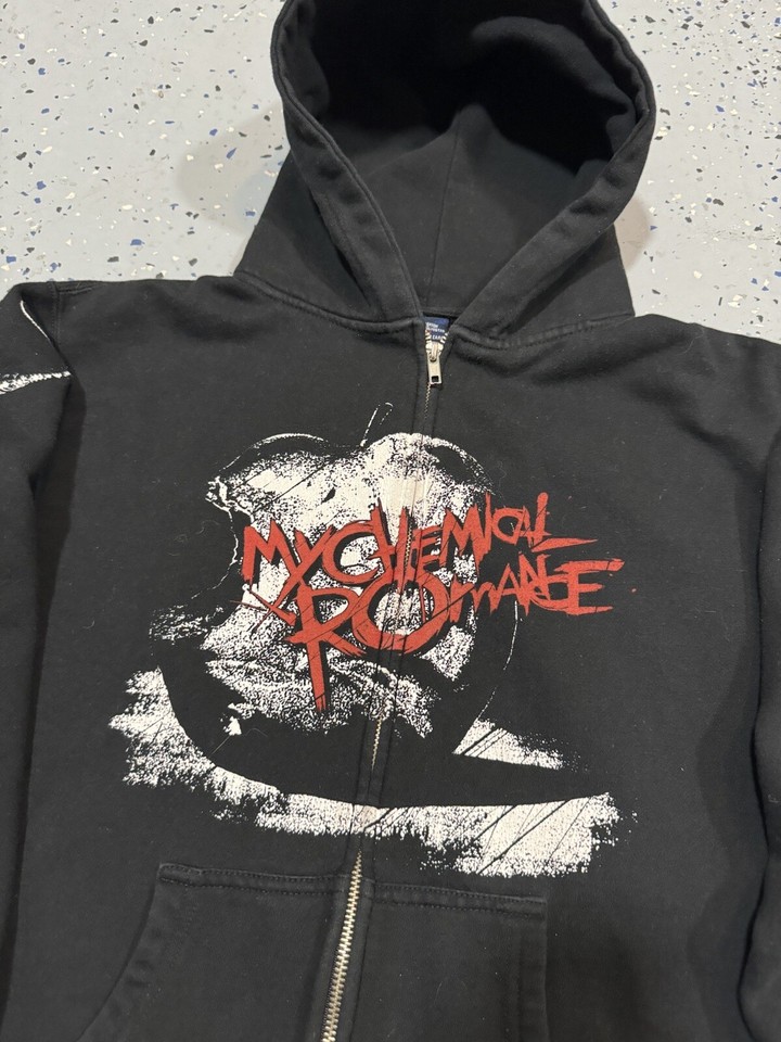 Vintage 2007 My Chemical Romance Zip Apx Hoodie Large Fits Small y2k