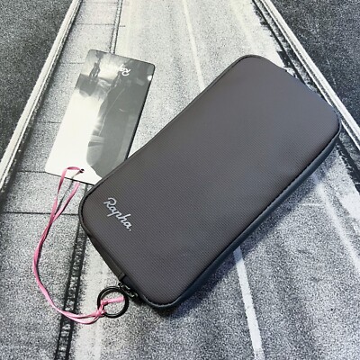 Rapha ラファEssentials Case Large The Rapha Rainproof Essentials Case is a well made cycling
