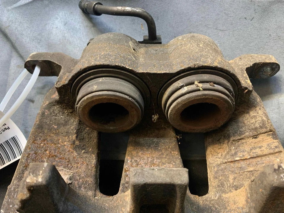 Fits 2012-2016 Chrysler Town & Country Left Caliper OEM#:68144161AA Foto 4 de 4