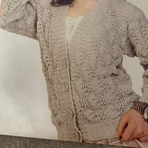 VINTAGE CREATIVE KNITTING PATTERN - LACY CARDIGAN IN DAHLIA PETAL STITCH - Picture 2 of 5