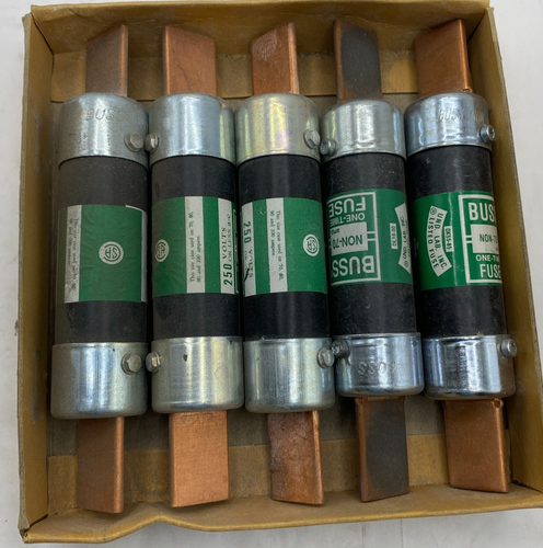 Interruttore automatico Bussmann 285 da incasso 50A BS-7083 per imbarcazioni e fuoribordo