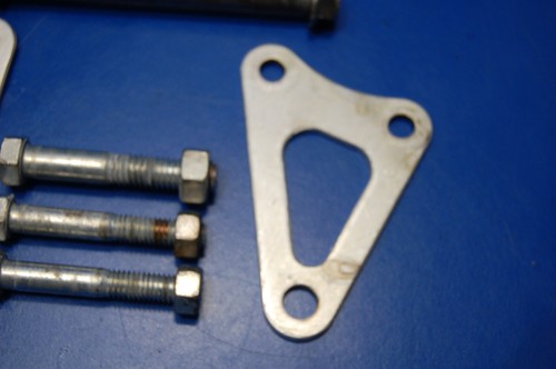 1992 91-93 WR250 YZ250 ENGINE HANGER HOLDER BRACKET MOUNTING 3SP-21425-00-00 - Picture 4 of 17