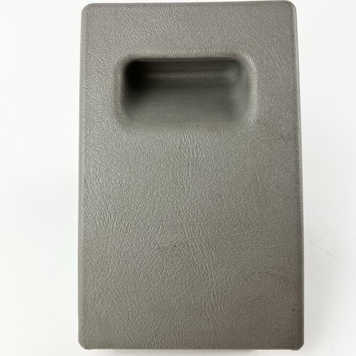 1996-1999 Ash Tray Chevy GMC C/K Truck Suburban Tahoe Yukon Apache 15174339 - Picture 4 of 4