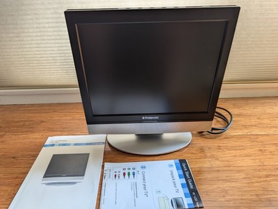 Polaroid FLM-153B LCD TV VGA S-Video A/V 15'' W/ Internal Speakers Vintage Gaming