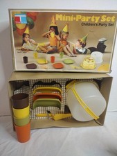 1980 Brand New Tupperware Toys Mini-Party-Set with box