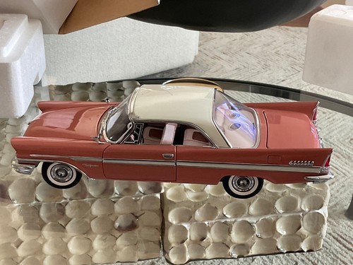 DANBURY MINT LIMITED EDITION 1957 CHRYSLER NEW YORKER SPORTS COUPE DIECAST 1:24