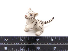 Schleich White Tiger Cub Figure Figurine Animal Toy Baby