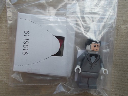 NEW LEGO MINIFIGURES LEGO CITY SCOOBY DOO HALLOWEEN VAMPIRE MONSTER FIG. PICK 1 - Picture 7 of 7