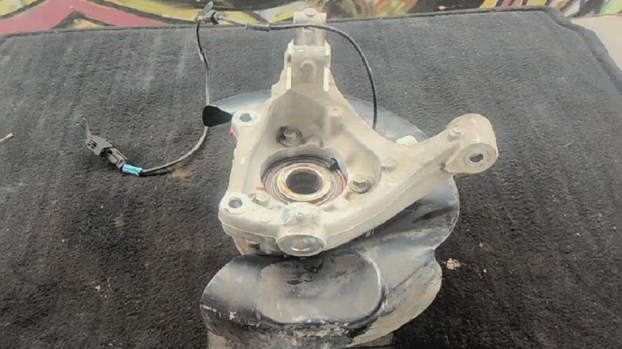 GMC Terrain 2010-2017 pasajero eje delantero derecho nudillo OEM Foto 3 de 4