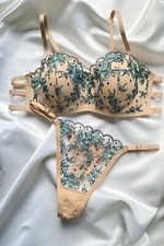 Women Embroderie lingerie set push up Bra And Panty Set
