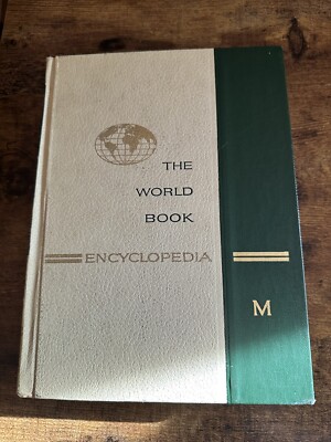 洋書 The World Book Encyclopedia 1967 Vintage 1967 The World Book Encyclopedia A Volume 1
